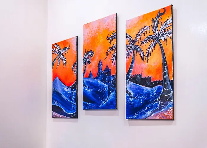 Leone Ξενοδοχείο *